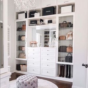 Meet your Posher, Erica